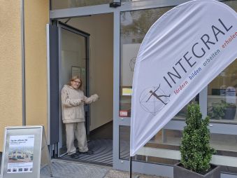 Wie funktioniert eine Werkstatt und was bietet sie an?